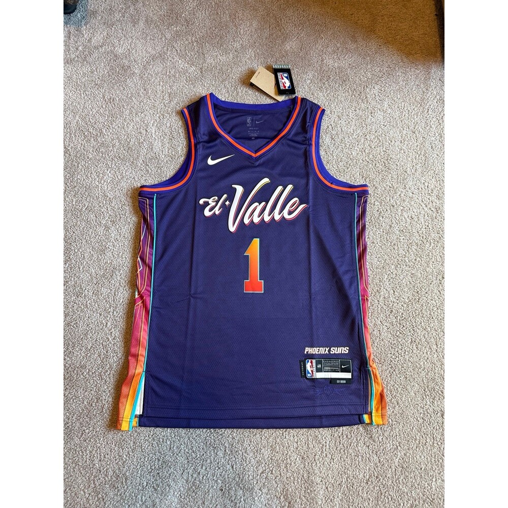 Devin Booker Phoenix Suns NWT Nike Men’s NBA Jersey Size Large